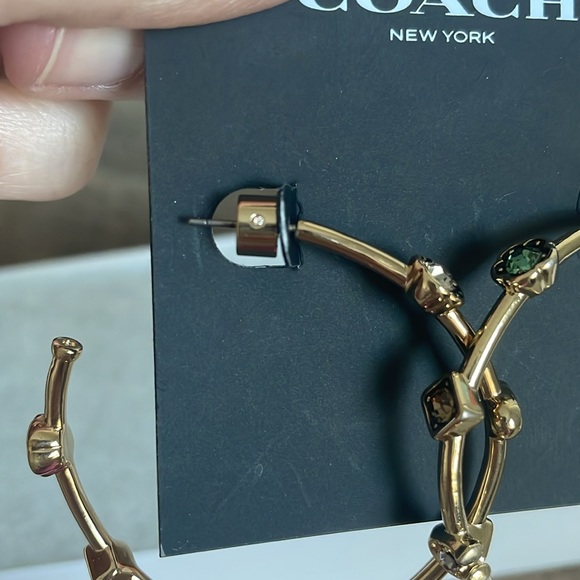 Coach gold hoops NWT - Picture 4 of 7